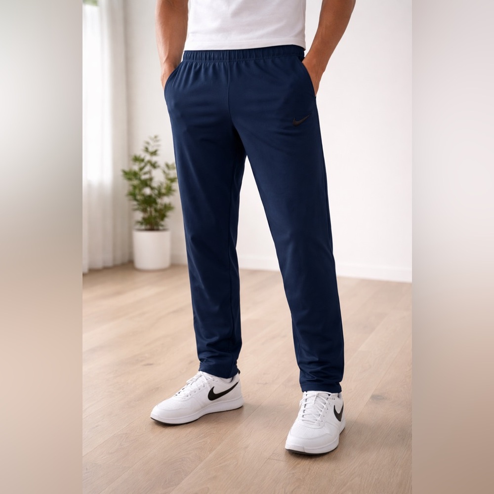 Nike Men’s Straight Leg Joggers - Size XL